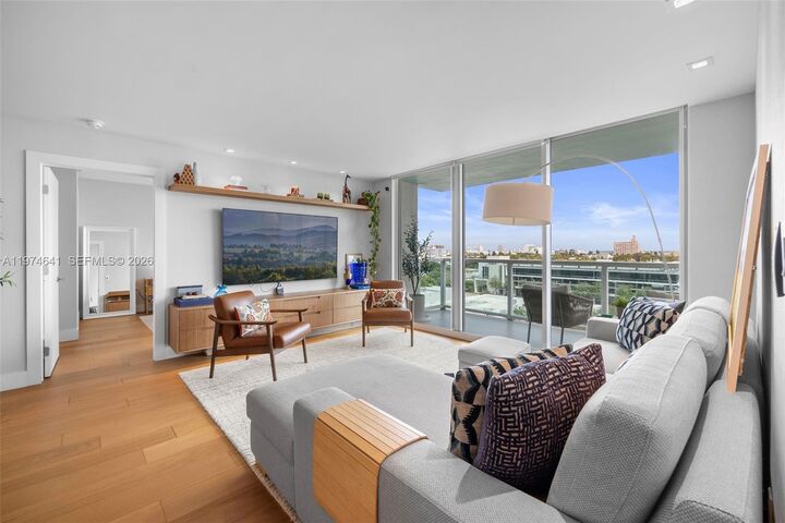 Property Photo: 650 West Ave 908 FL 33139