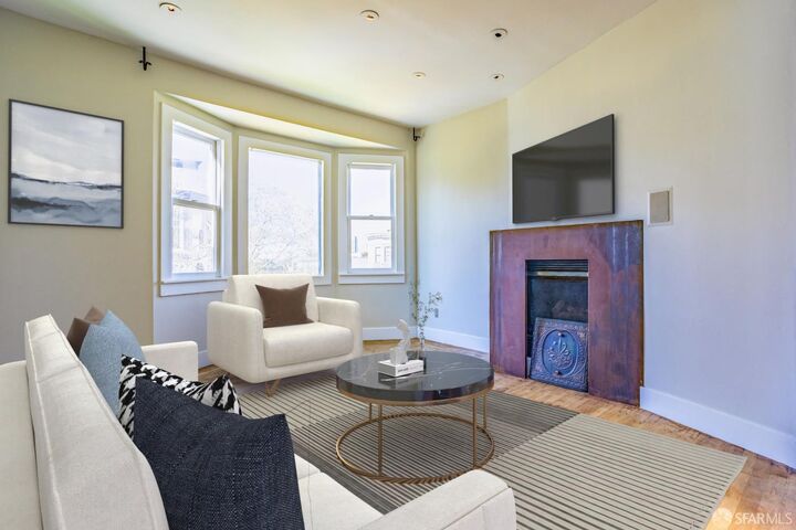 Property Photo:  495 Greenwich Street 5  CA 94133 