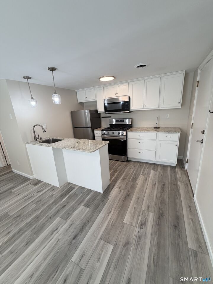 Property Photo: 267 Branford Road 203 CT 06471