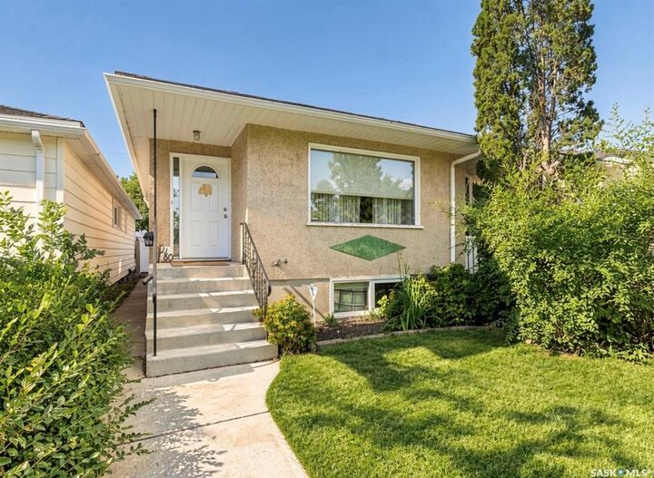 Property Photo: 2160 McDonald Street SK S4N 2Y7