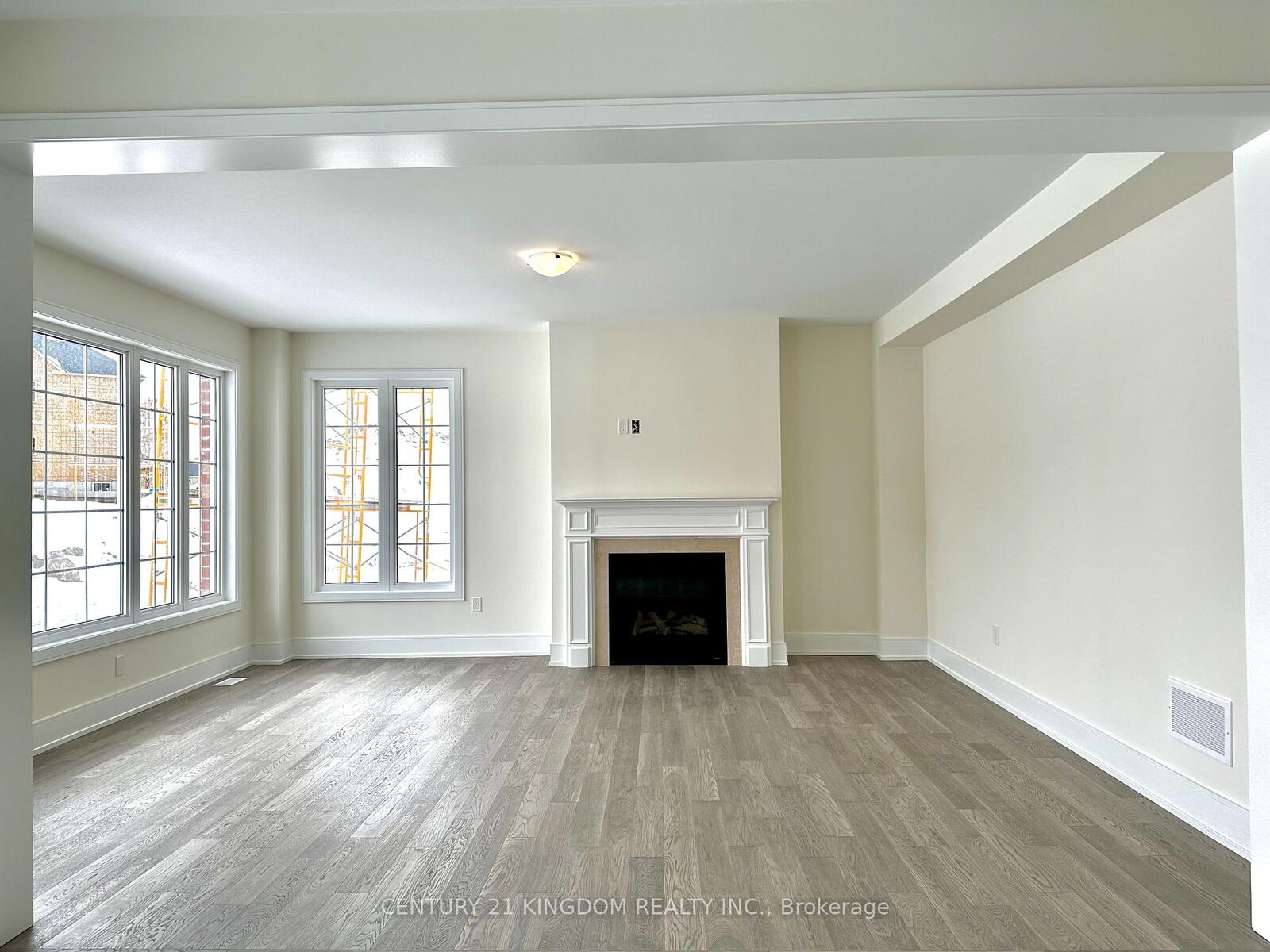 Property Photo: 51 Golden Meadows Drive 83 ON K9J 0K6