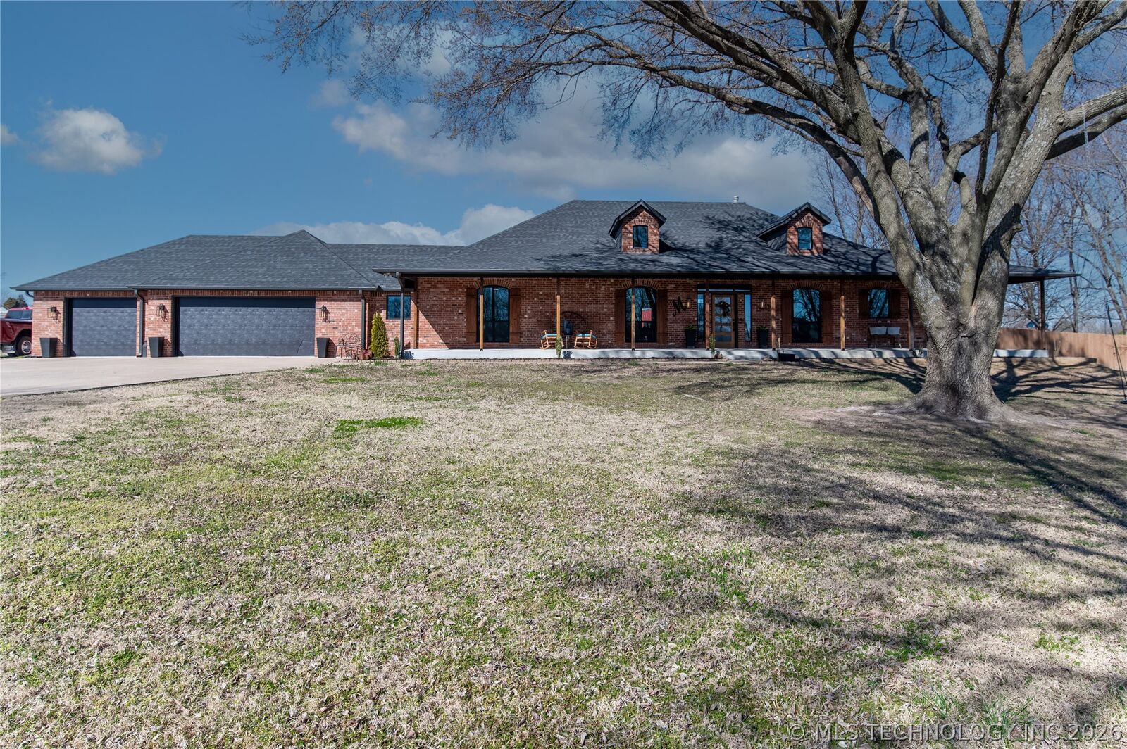 Property Photo:  9225 E 116th Street  OK 74055 