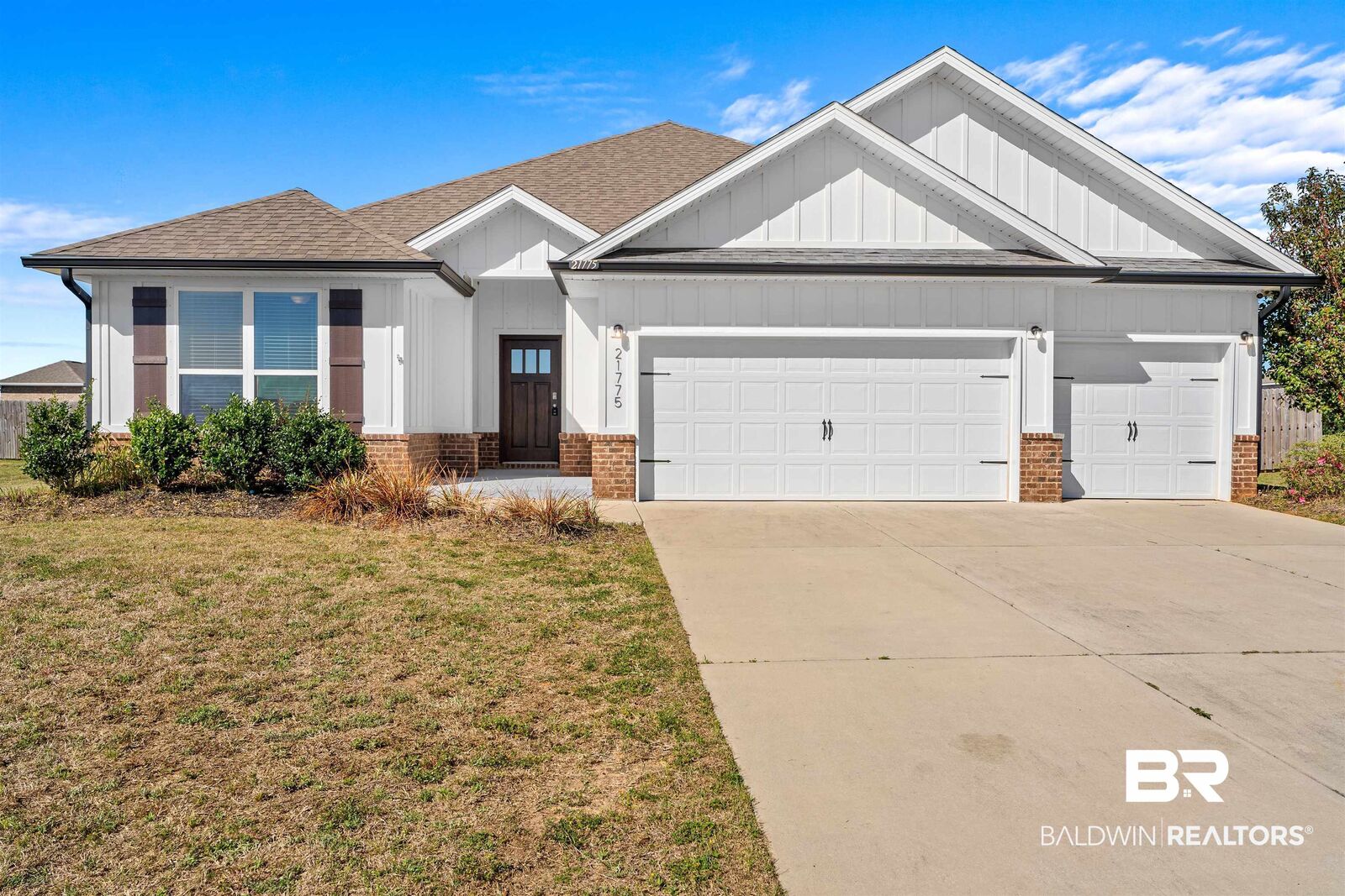 Property Photo: 21775 Landry Lane AL 36532