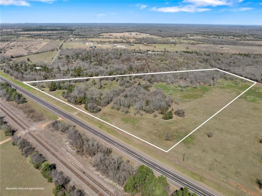 Property Photo:  20.07 Acres Cr 379  TX 77836 