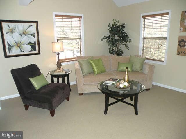 Property Photo:  601 Bashford Lane 4  VA 22314 