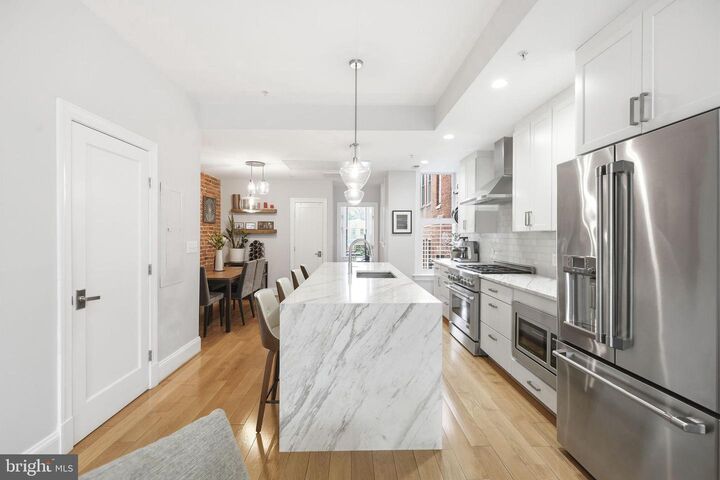 Property Photo:  819 D Street NE 18  DC 20002 