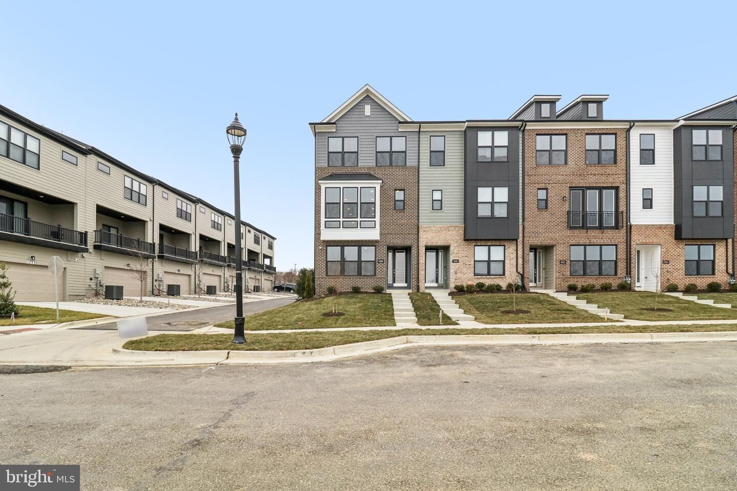 Property Photo:  5008 Henry King Way 16F  MD 20715 