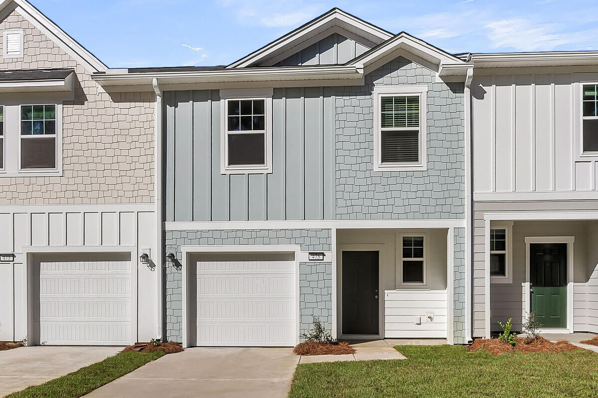 Property Photo:  409 Colchester Court  SC 29461 