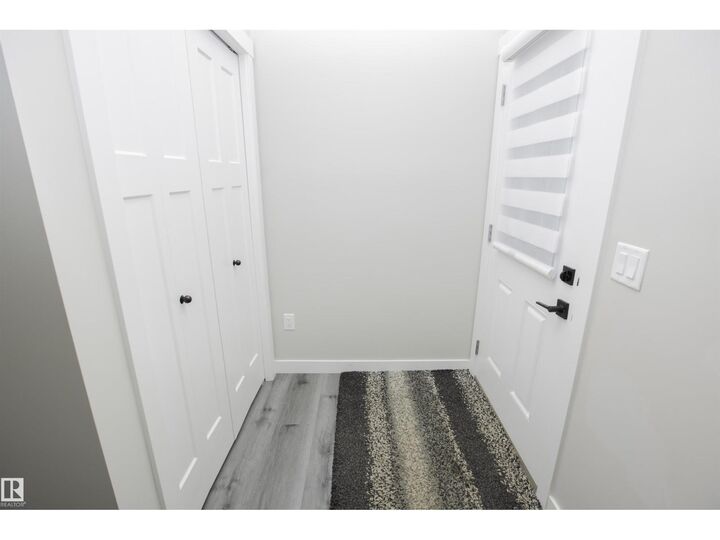 Property Photo:  15 Springbrook Wd  AB T7X 0E7 