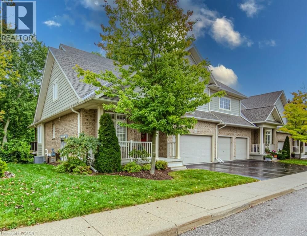 Property Photo:  50 Bryan Court 31  ON N2A 4N4 