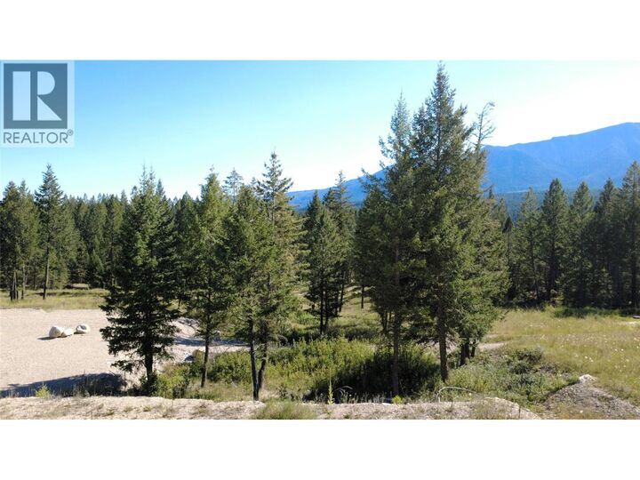 Property Photo:  2643 Brewer  Ridge Rise  BC V0A 1K0 