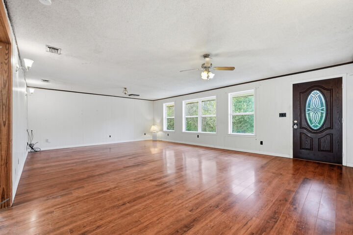 Property Photo:  4758 Boutwell Road  FL 32567 