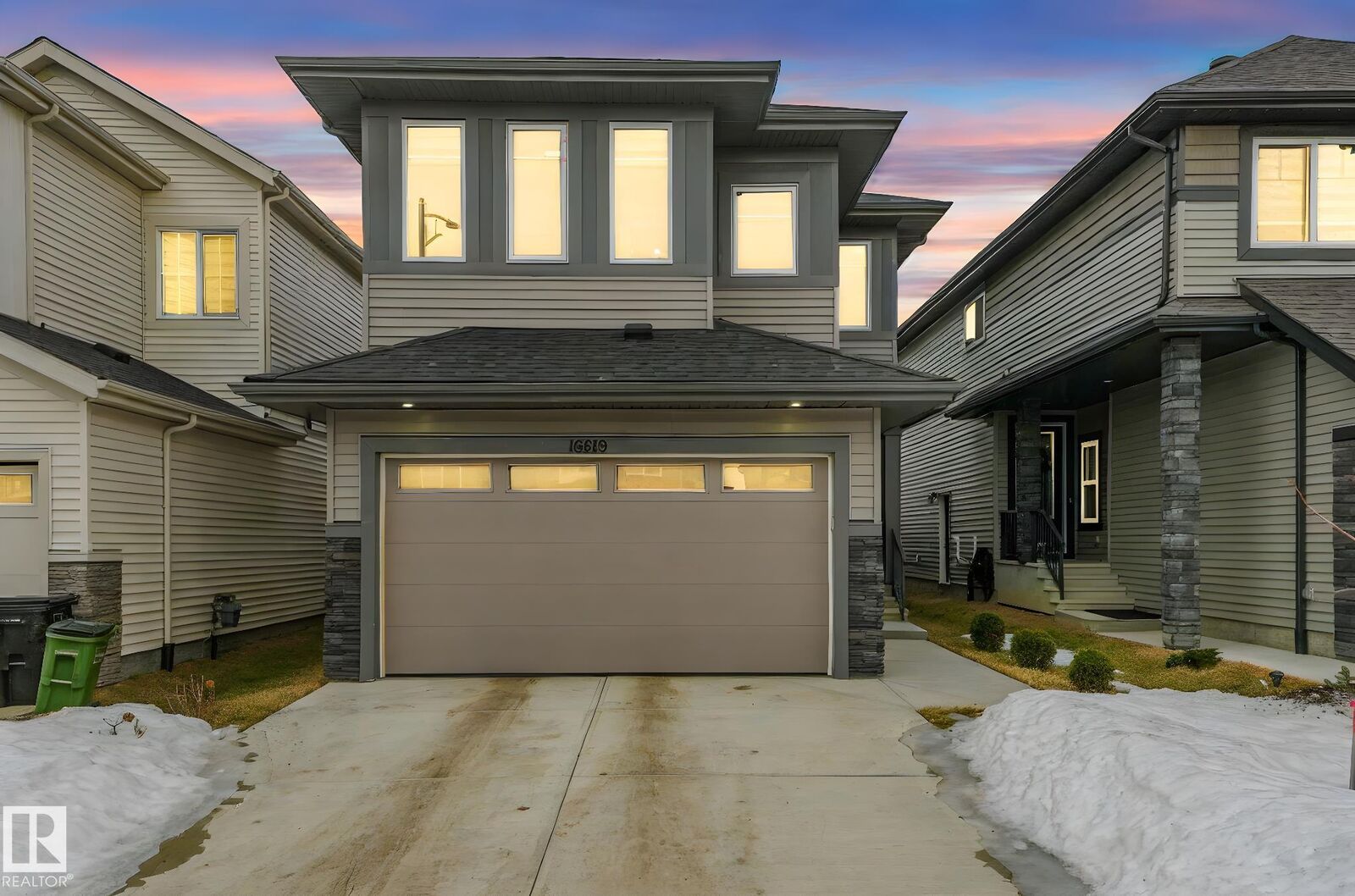 Property Photo:  16819 48 Street NW  AB T5Y 0W3 
