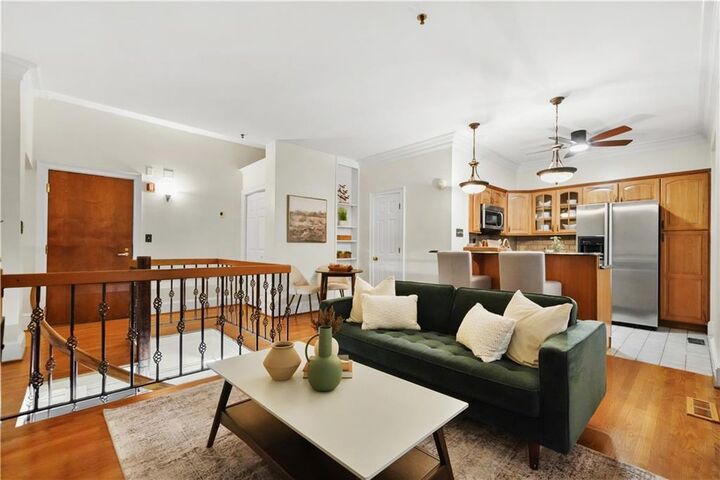 Property Photo: 30 5th Street NE 101 GA 30308