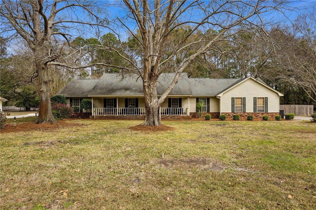 Property Photo:  103 New Hammock Circle  GA 31558 