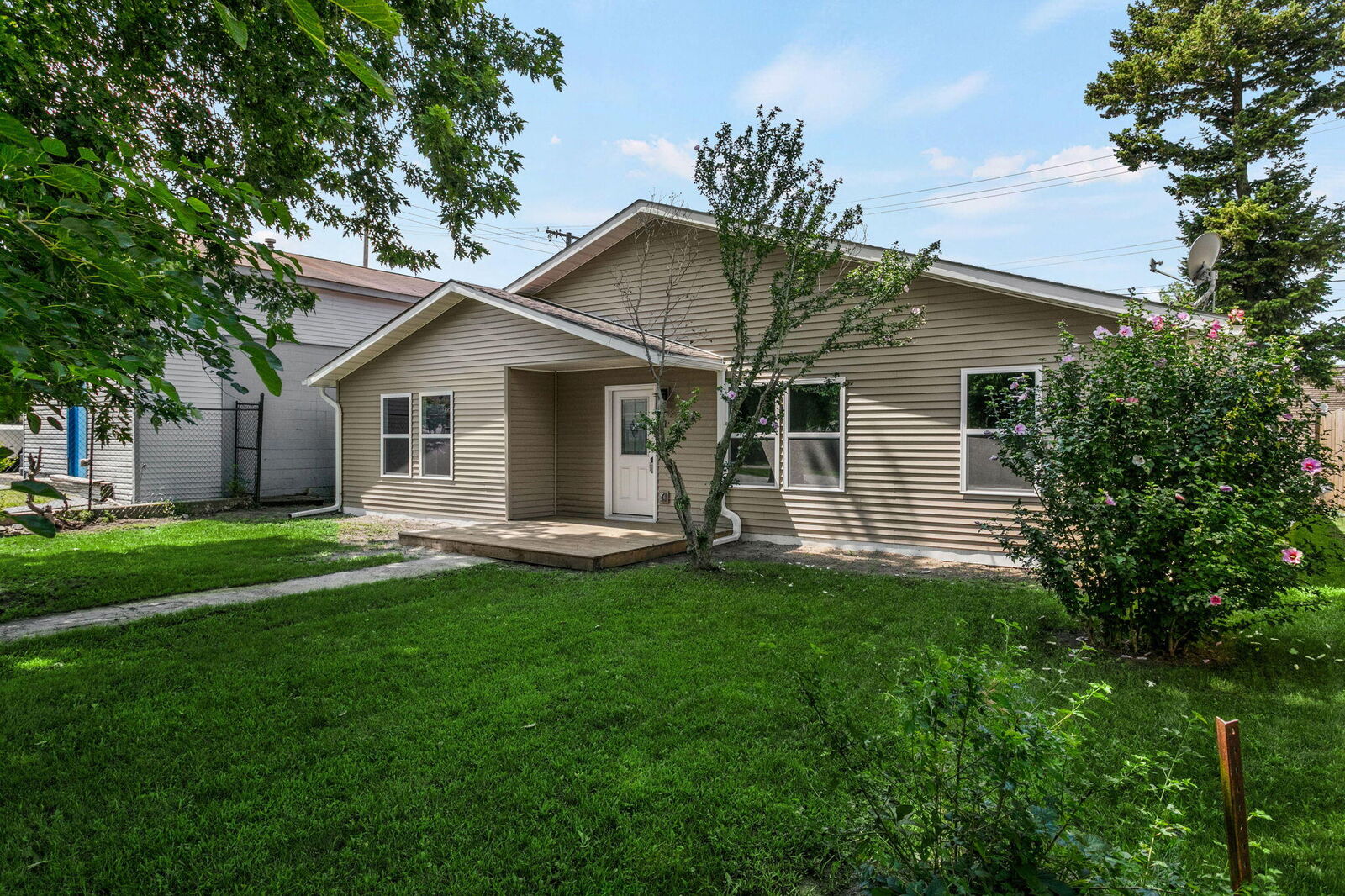 Property Photo:  120 Grace Street  IN 46360 
