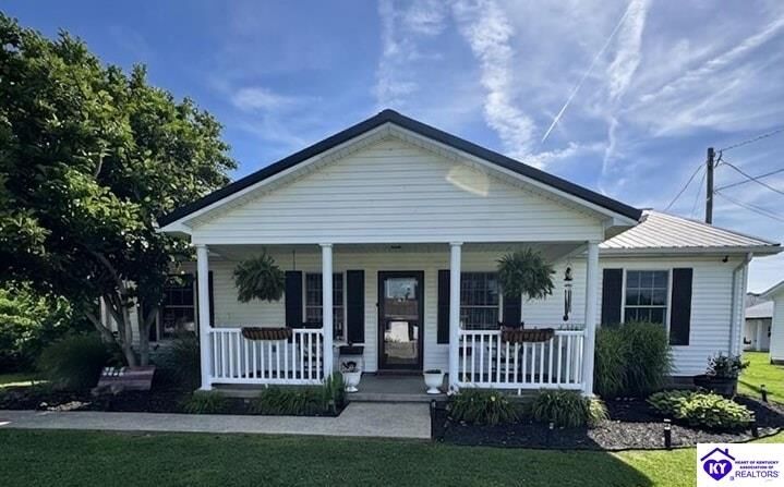 Property Photo:  635 Bomar Street  KY 40143 