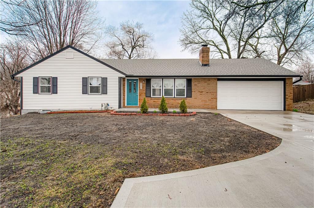 Property Photo:  7332 Parallel Parkway  KS 66112 