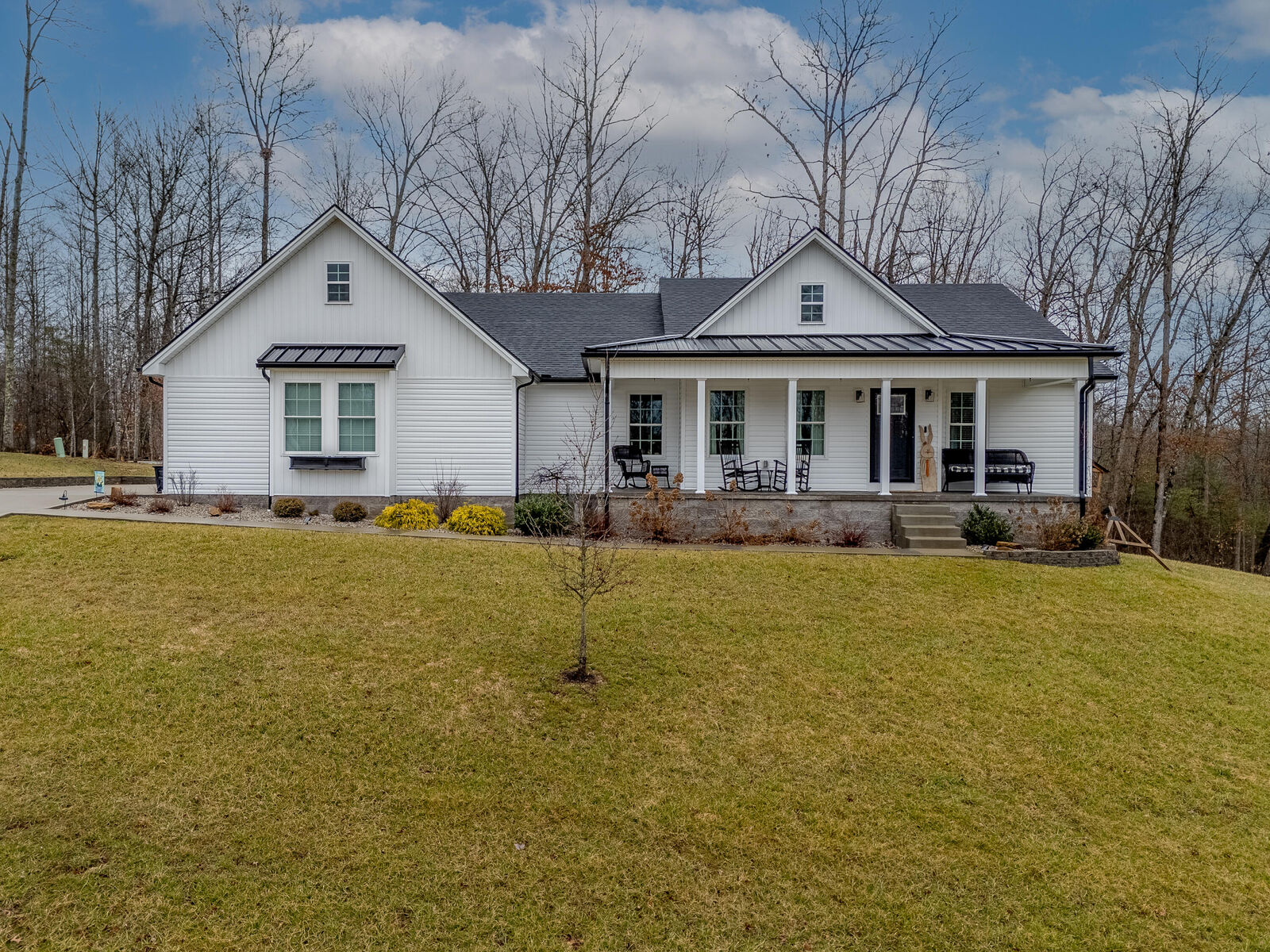 Property Photo: 102 Woodlock Drive KY 40351