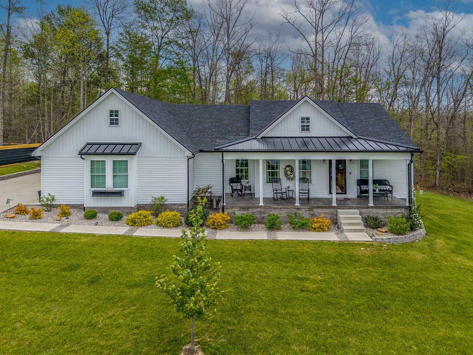 Property Photo:  102 Woodlock Drive  KY 40351 