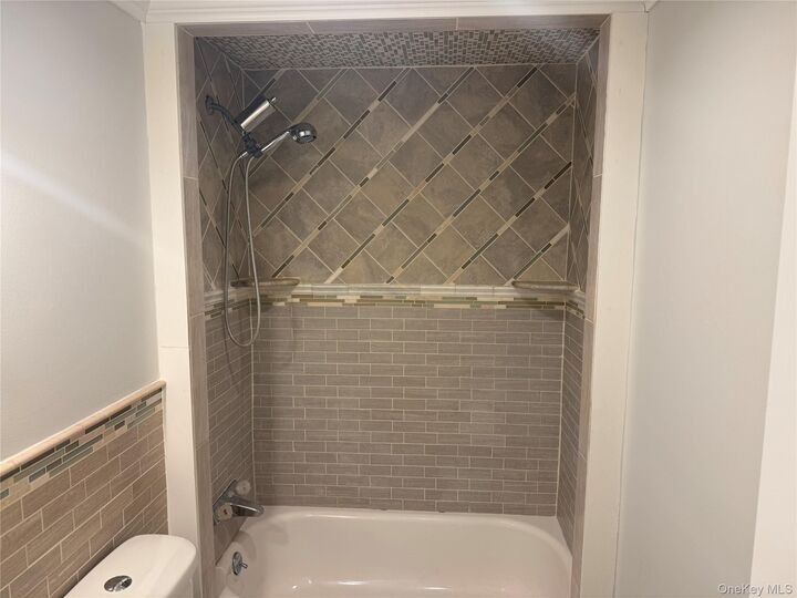 Property Photo:  110 Lewis Court  NY 10992 