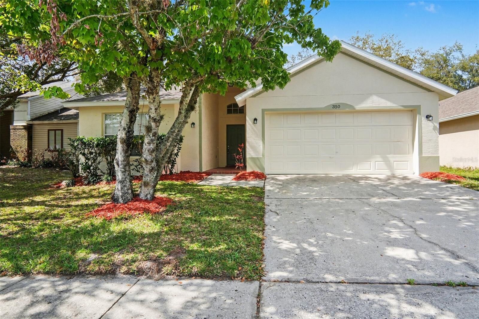 Property Photo:  350 Morning Creek Circle  FL 32712 