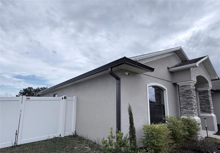 Property Photo:  3007 Eagle Nest View Drive  FL 33881 