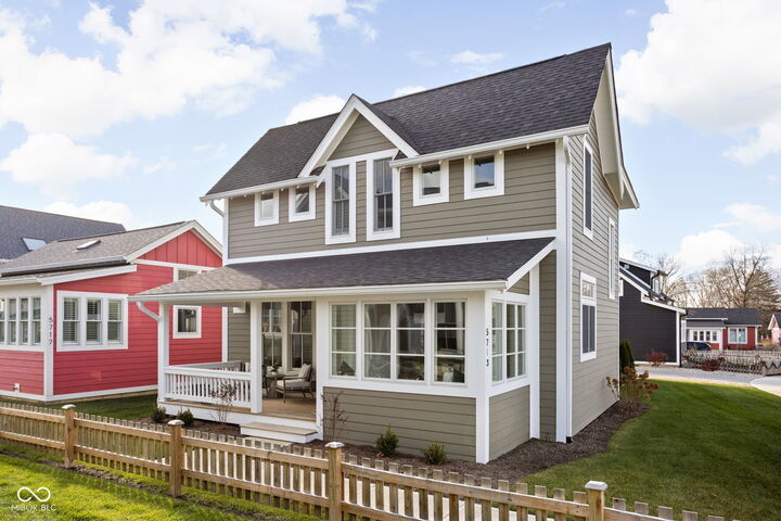 Property Photo: 5713 Upper Garden Way IN 46077