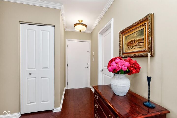 Property Photo:  110 E Washington Street 13A  IN 46204 