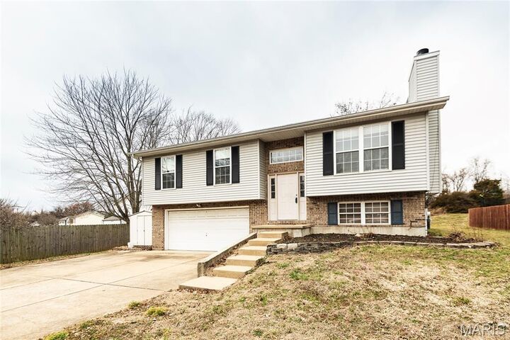 Property Photo:  1001 Parc Central Drive  MO 63028 