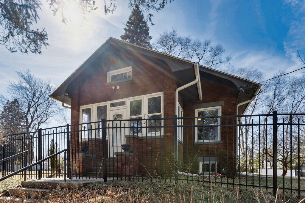 Property Photo: 230 S Willard Street MI 49117