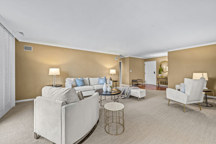 Property Photo: 1350 N Western Avenue 310 IL 60045