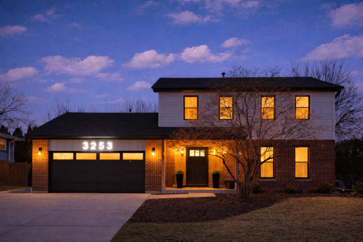 Property Photo:  3253 Stewert Drive  IL 60561 