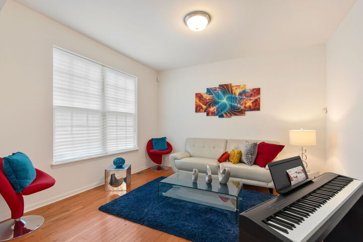 Property Photo: 1 Pond Court IL 60490