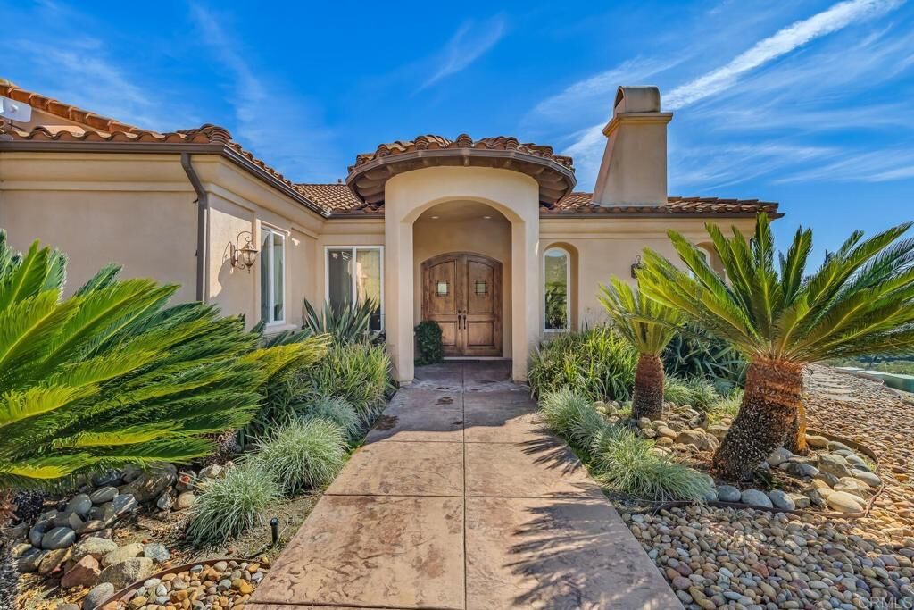 Property Photo: 2247 Margarita Glen CA 92028