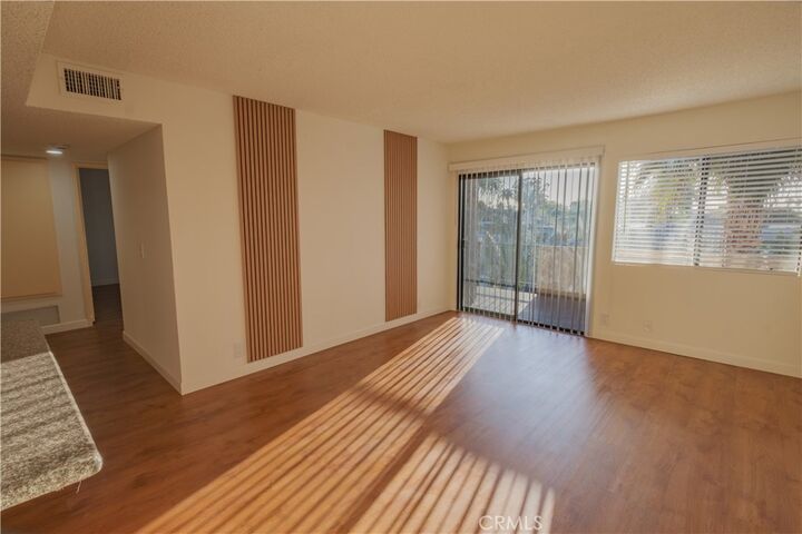 Property Photo:  1140 Pacific Ave 20  CA 90813 