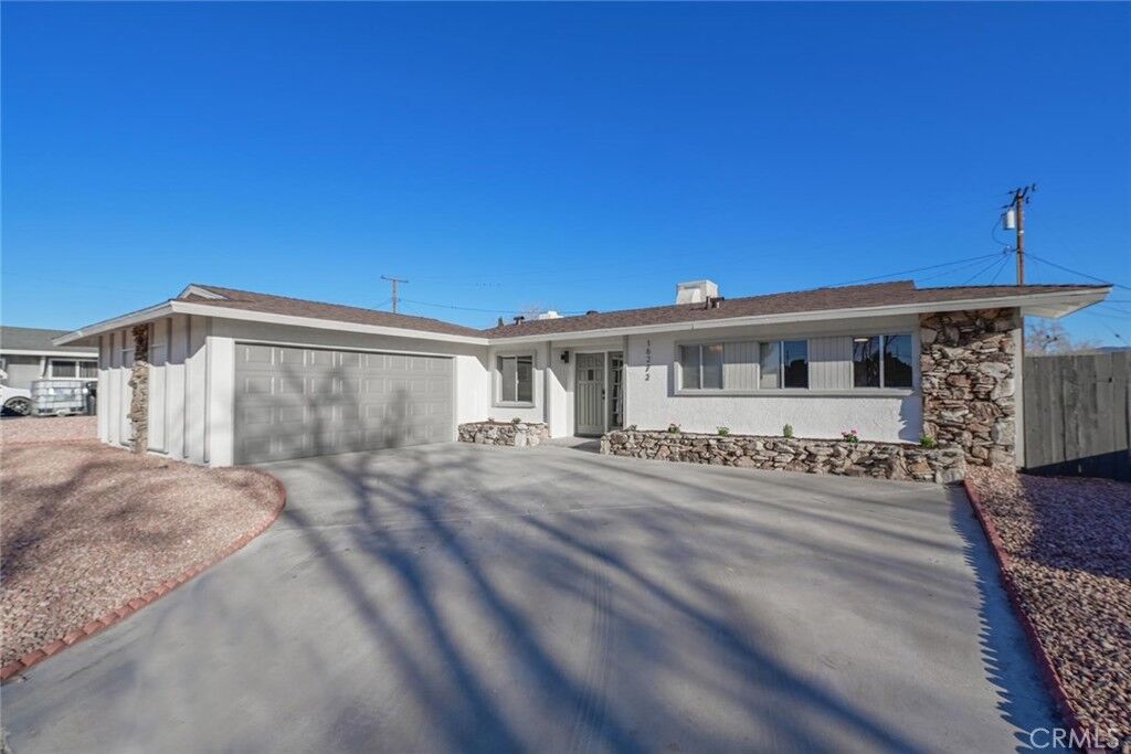Property Photo:  16272 Encina Street  CA 92395 