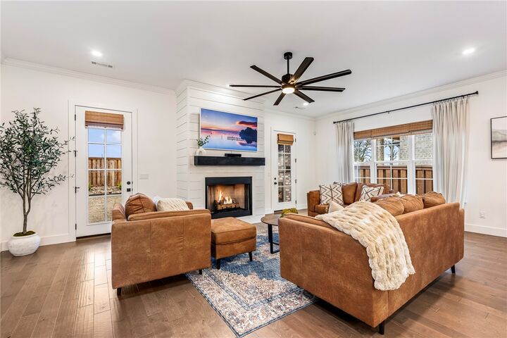 Property Photo:  6201 SW Beacon Street  AR 72713 