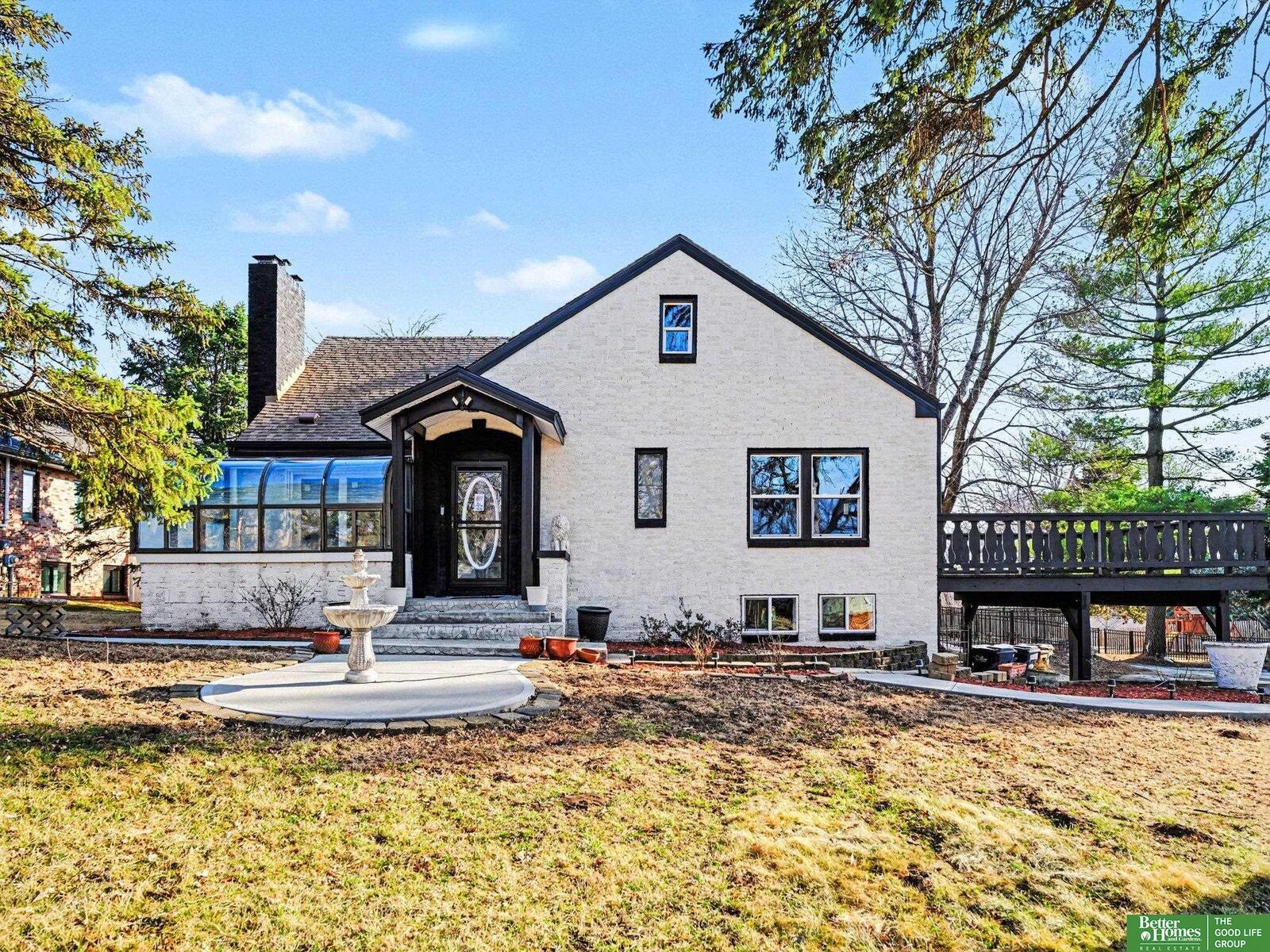 Property Photo:  306 Bellevue Boulevard  NE 68005 