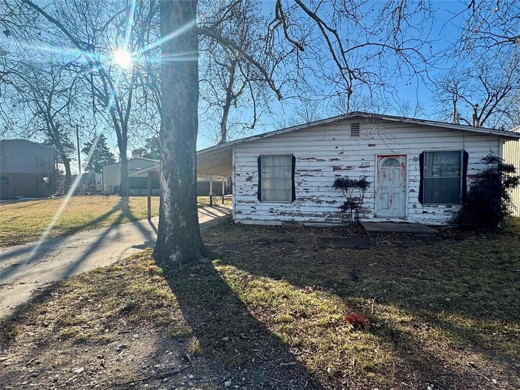 Property Photo: 3045 Redtail Drive OK 73439