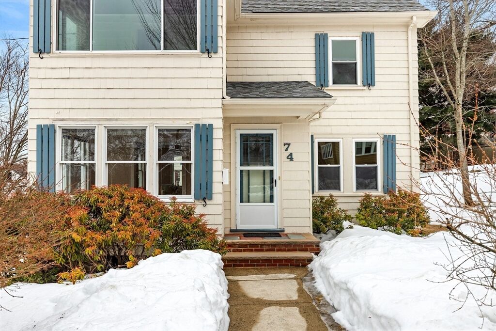 Property Photo:  74 Quincy Street  MA 02476 