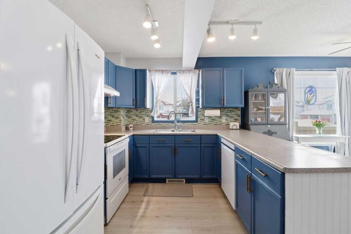 Property Photo: 700 Bothwell Drive 120 AB T8H 2W3