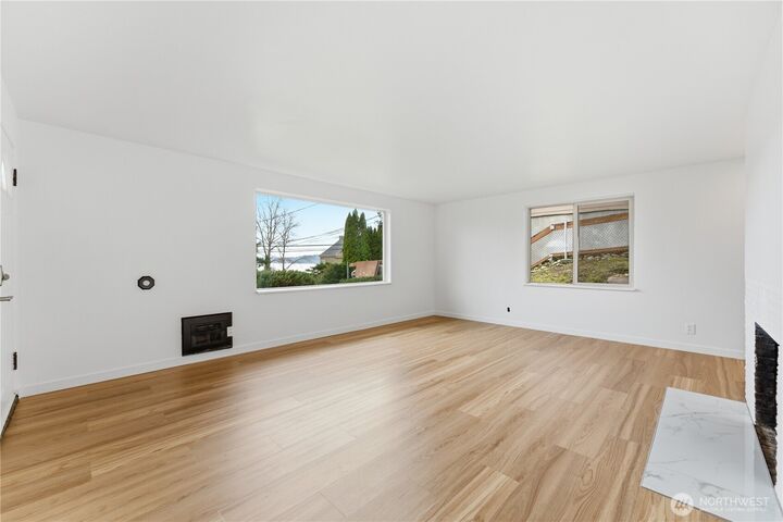 Property Photo:  6410 NE 181st Street  WA 98028 