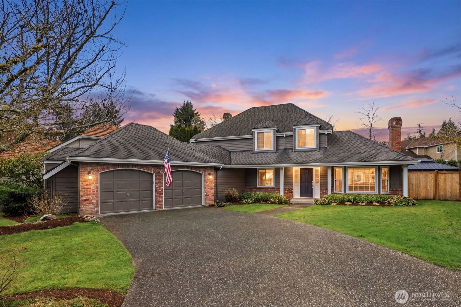 Property Photo:  2133  222nd Place NE  WA 98074 