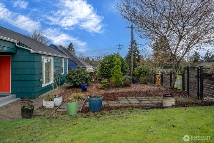 Property Photo: 7315 S 115th Street WA 98178