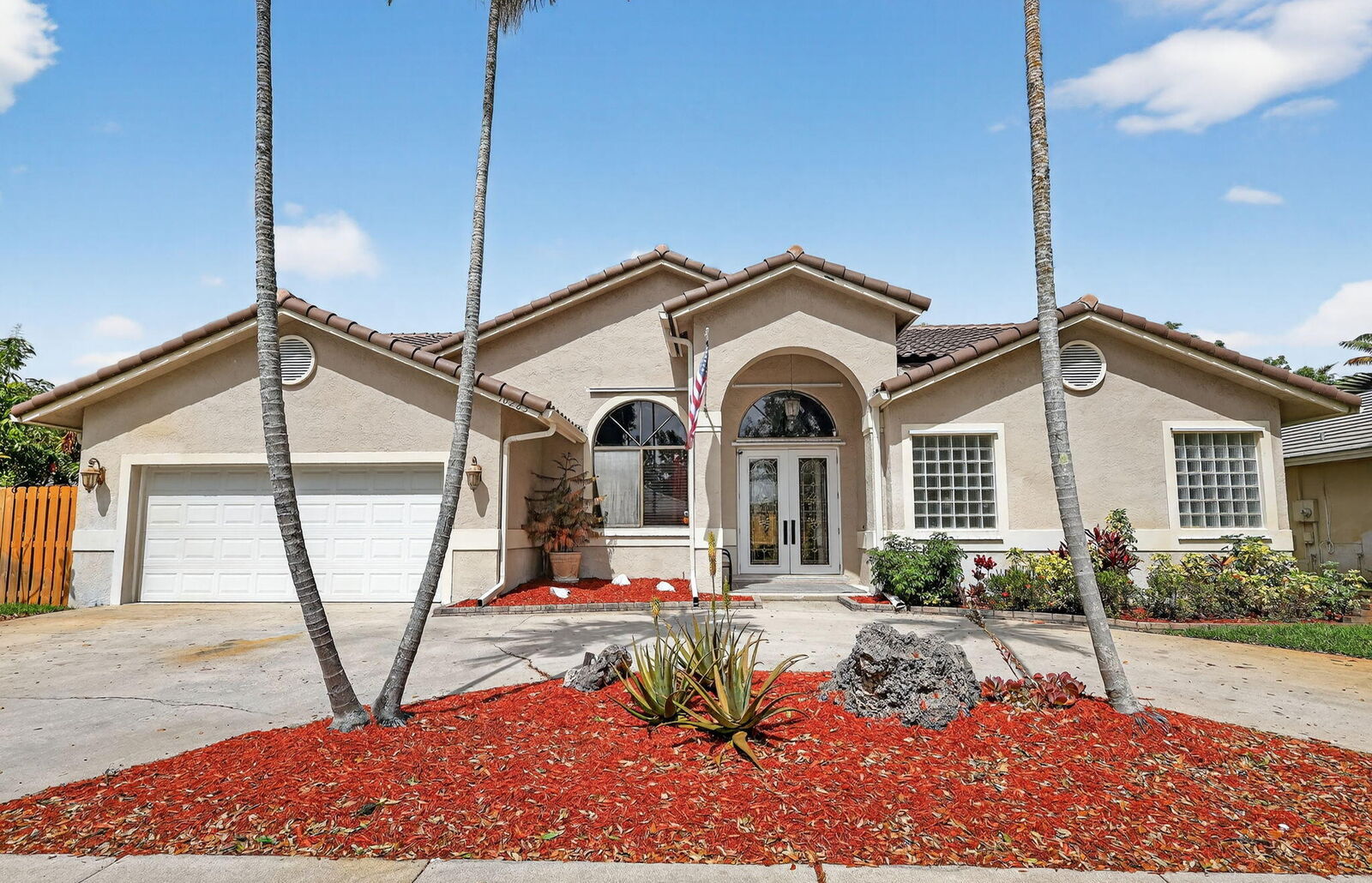 Property Photo:  10265 SW 12th Street  FL 33025 