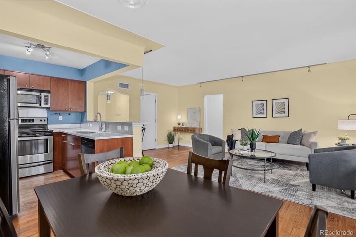Property Photo: 636 N Washington Street 101 CO 80203