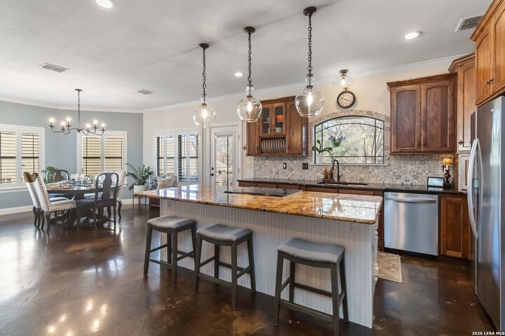 Property Photo: 412 Elmwood TX 78130