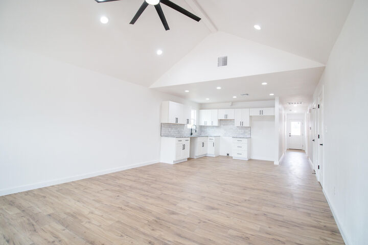 Property Photo:  1806 Ellis Street  TX 76905 