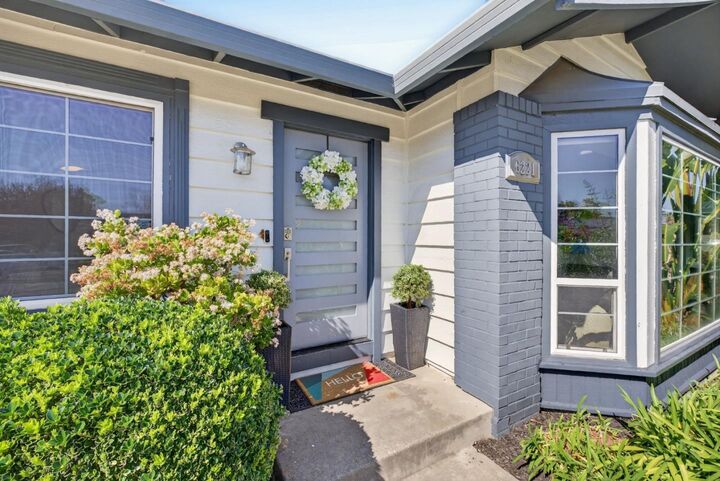 Property Photo:  6221 Glider Drive  CA 95123 